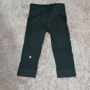 Lululemon leggings - size 6